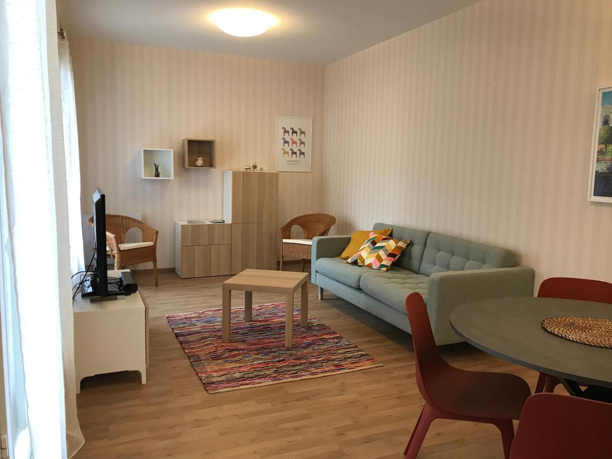 Le Mombrun - Parking Prive - Hypercentre - Patio Interieur Apartment Vichy Luaran gambar